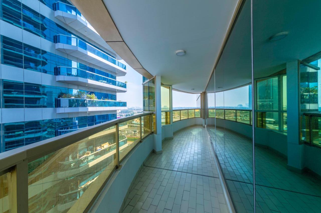 Apartmán Maison Privee - Millennium Executive Tower Dubaj Exteriér fotografie